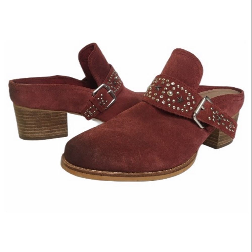 EARTH Denton Garnet wine suede studded mules sz 10
